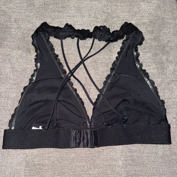PINK Victoria secret Black Lace Bralette with Logo Detail size Medium - Picture 3 of 7